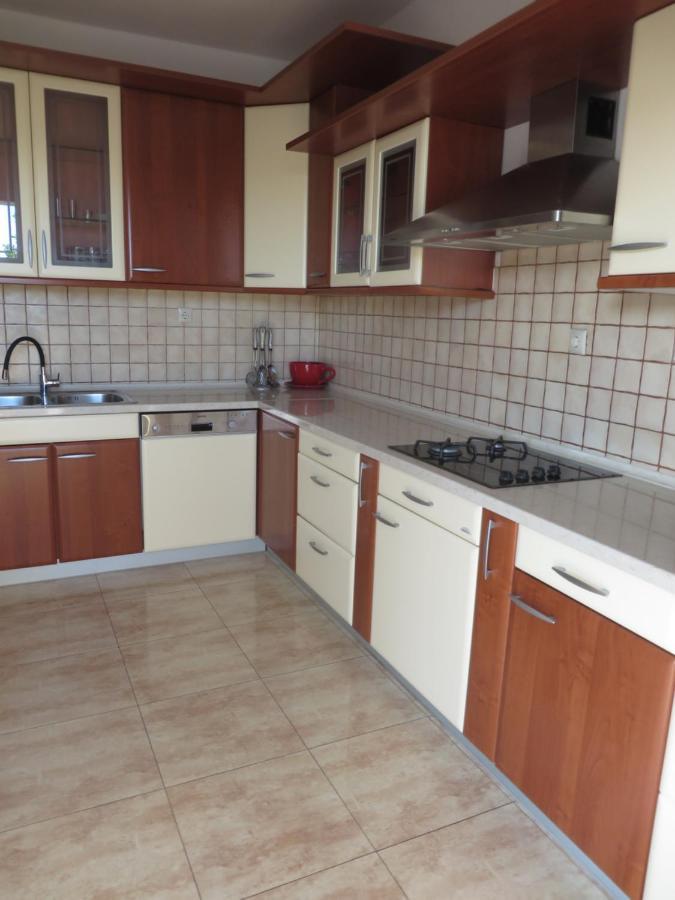Apartments Tonka Pakostane Luaran gambar