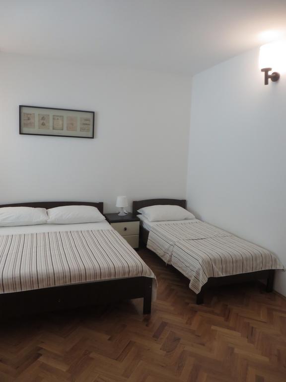 Apartments Tonka Pakostane Bilik gambar